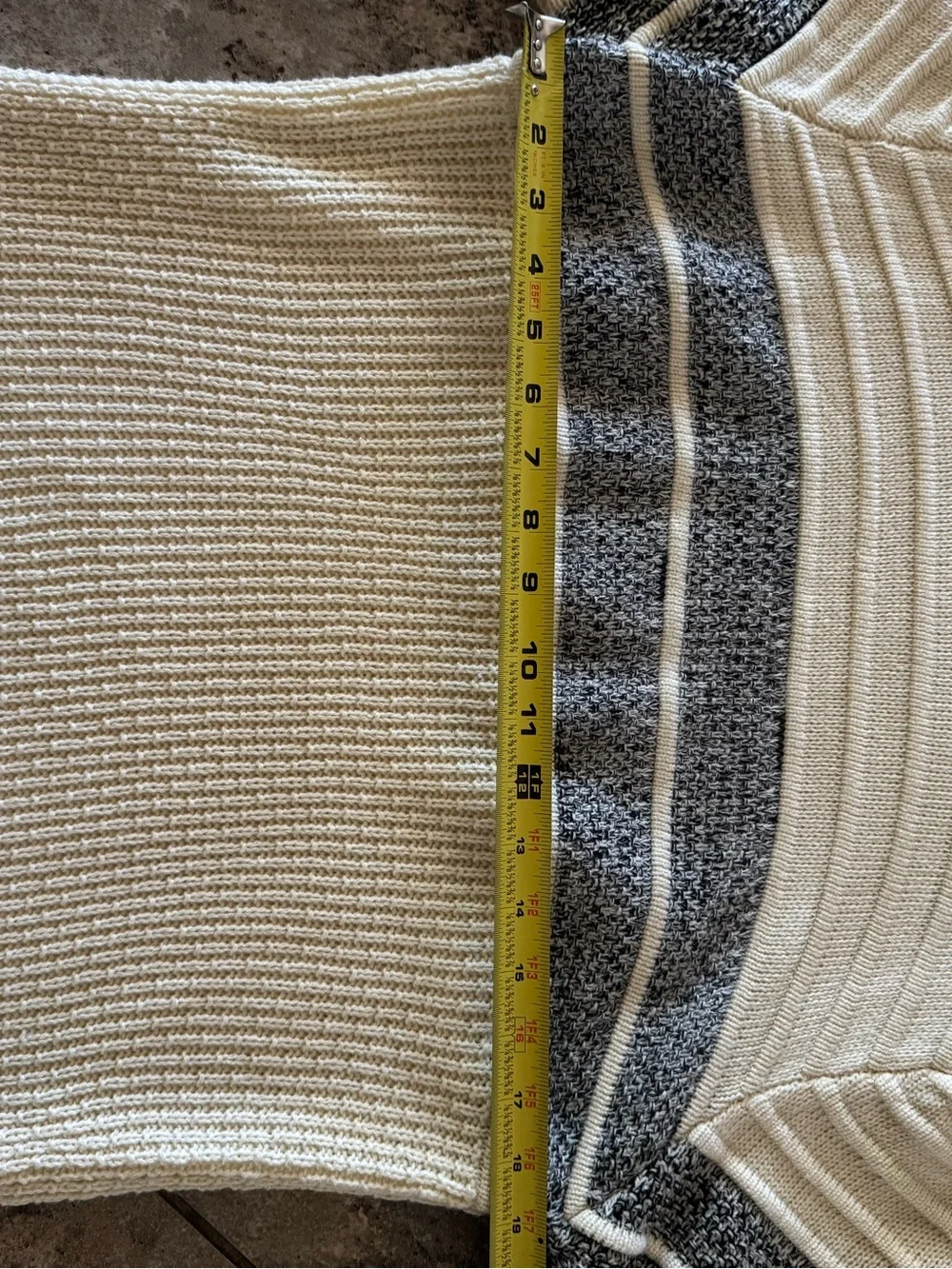 Autumn And Winter Round Neck Color Matching Trend Men's Striped Sweater Large
